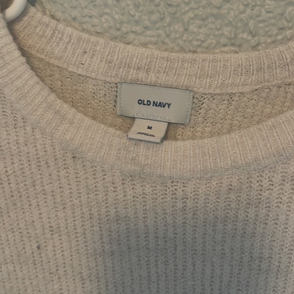 Old navy cream sweater - Picture 2 of 2